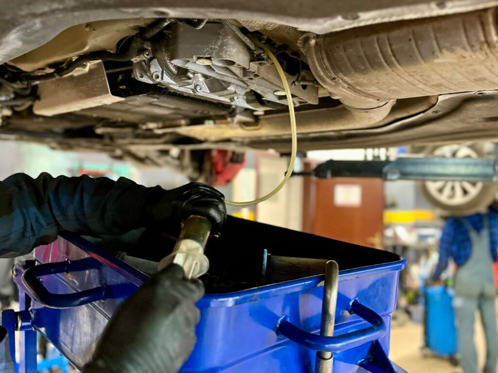 wymiana oleju w skrzynce rozdzielczej